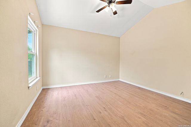 3026 BEACON FLD, San Antonio, TX 78245