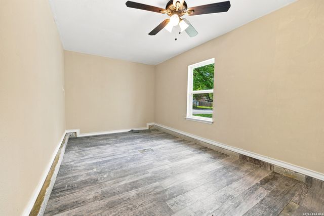 3026 BEACON FLD, San Antonio, TX 78245