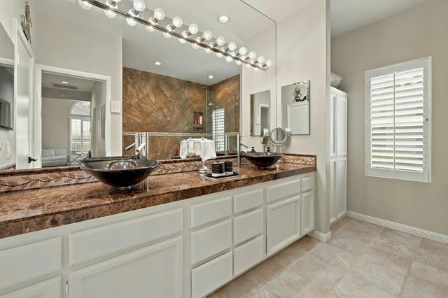 138 Lake Shore Drive, Rancho Mirage, CA 92270