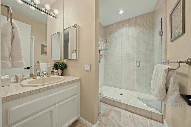 138 Lake Shore Drive, Rancho Mirage, CA 92270