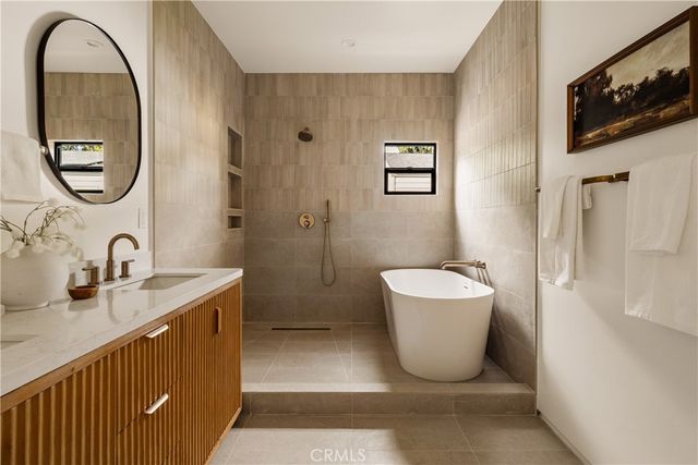 15337 Lemay Street, Van Nuys, CA 91406