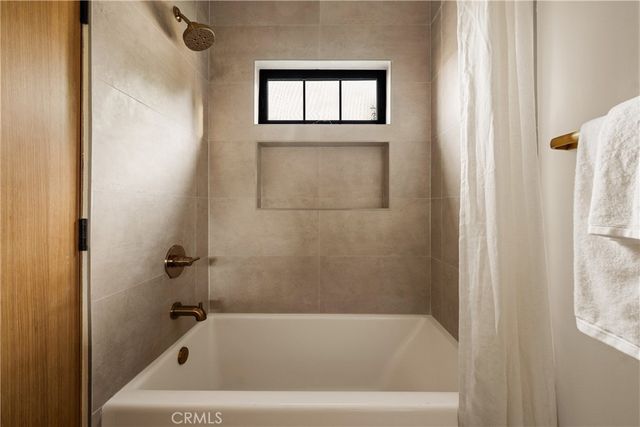 15337 Lemay Street, Van Nuys, CA 91406