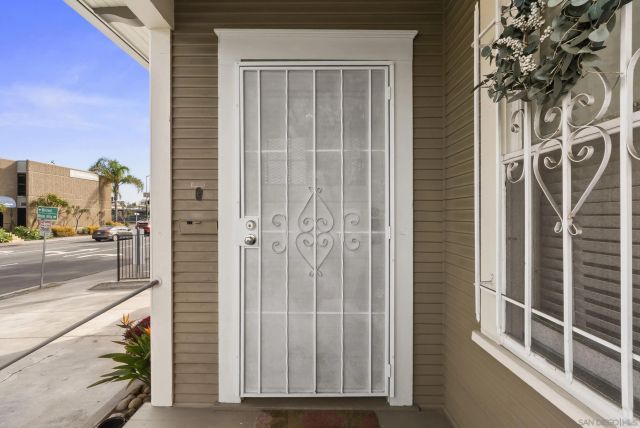 4020 Front St, San Diego, CA 92103