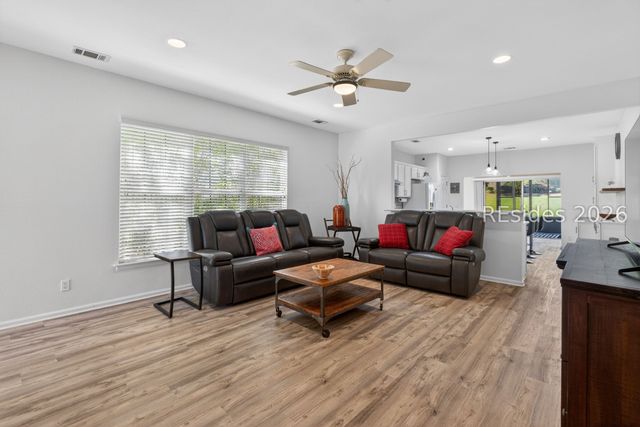 124 Honesty Ln, Bluffton, SC 29909