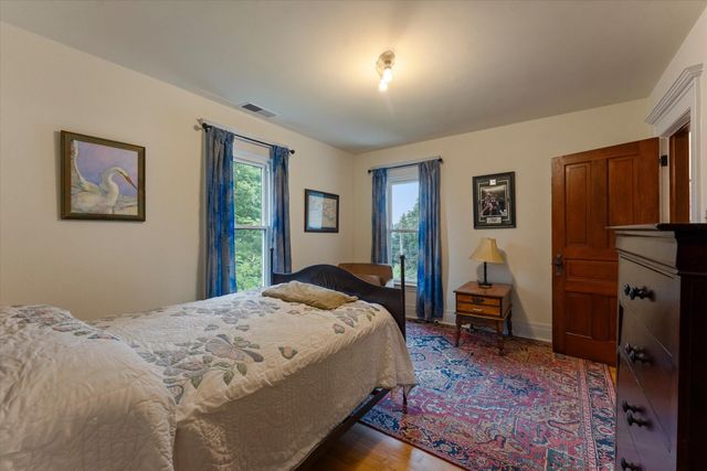 110 N O Keefe Street, Cassopolis Vllg, MI 49031