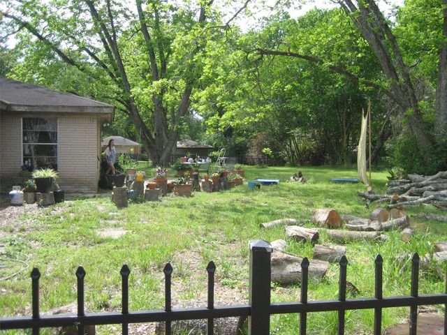 1000 E Mimosa, Crockett, TX 75835