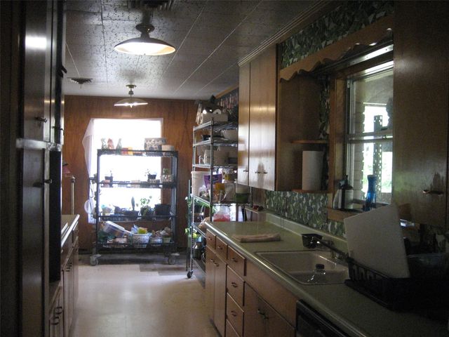 1000 E Mimosa, Crockett, TX 75835