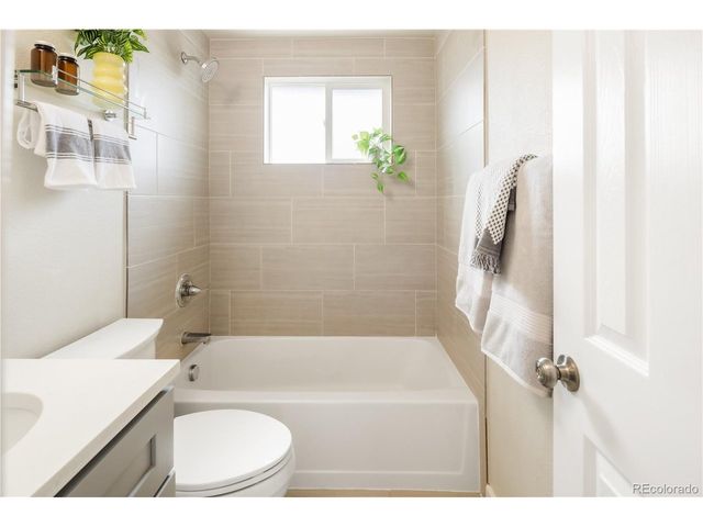 6160 W 17th Ave 3, Lakewood, CO 80214