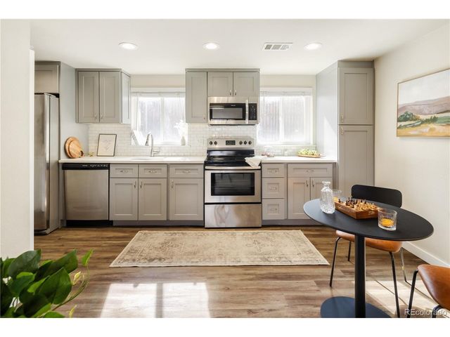 6160 W 17th Ave 3, Lakewood, CO 80214