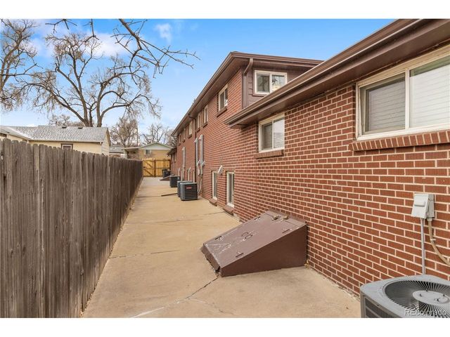 6160 W 17th Ave 3, Lakewood, CO 80214