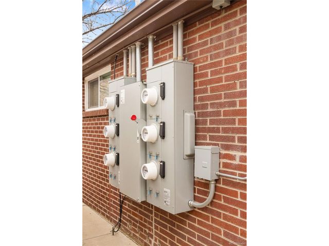 6160 W 17th Ave 3, Lakewood, CO 80214