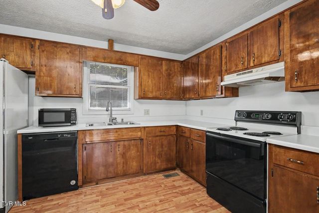 146 Old Mill Road, Church Hill, TN 37642