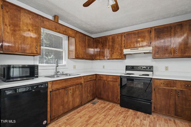146 Old Mill Road, Church Hill, TN 37642