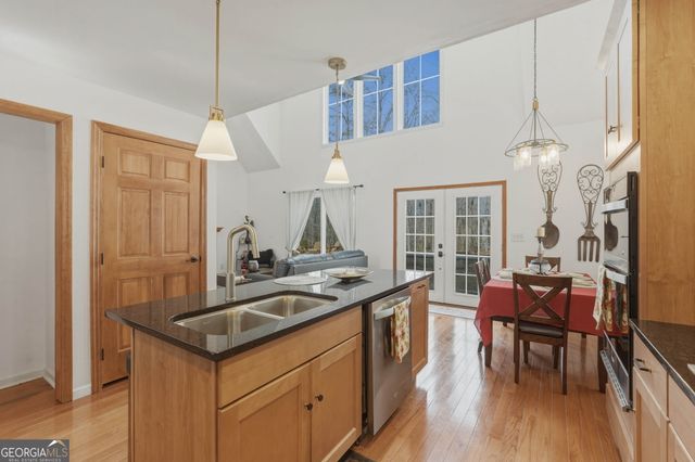 3812 James Ed Road, Gainesville, GA 30506