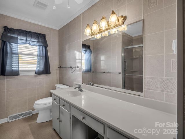 2815 Highland Drive, Lincolnton, NC 28092