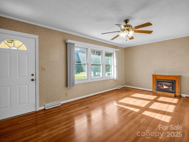 2815 Highland Drive, Lincolnton, NC 28092