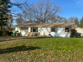 114 Wellworth Avenue, Springfield City, MI 49037