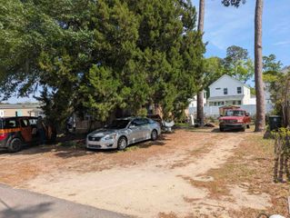 2404 Fern St., North Myrtle Beach, SC 29582