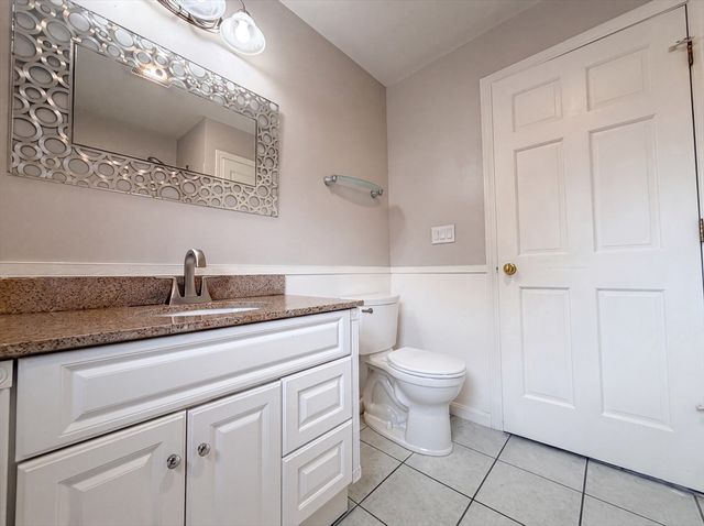 4 Macarthur Cir, Peabody, MA 01960
