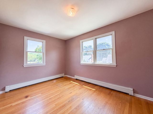 4 Macarthur Cir, Peabody, MA 01960