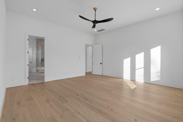 8553 Western Drive, Houston, TX 77055