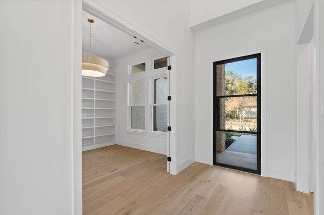 8553 Western Drive, Houston, TX 77055