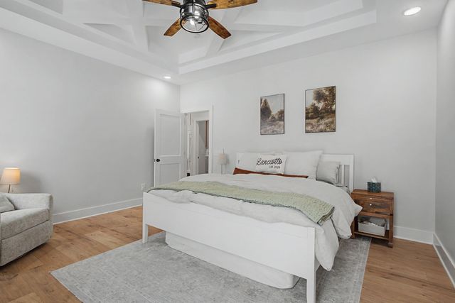 638 Howell Rd, Westmoreland, TN 37186