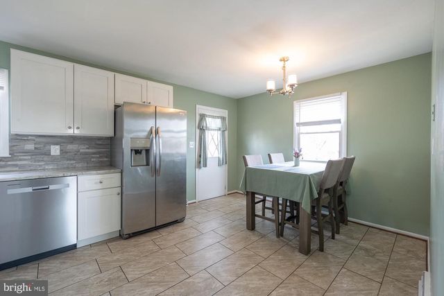 804 221ST ST, Pasadena, MD 21122