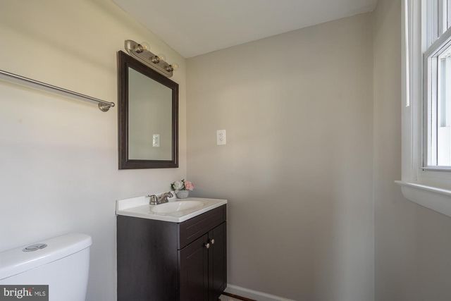 804 221ST ST, Pasadena, MD 21122