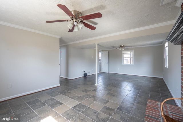 804 221ST ST, Pasadena, MD 21122