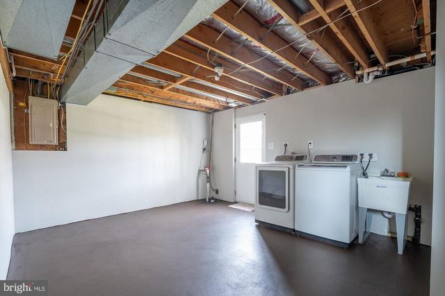 804 221ST ST, Pasadena, MD 21122