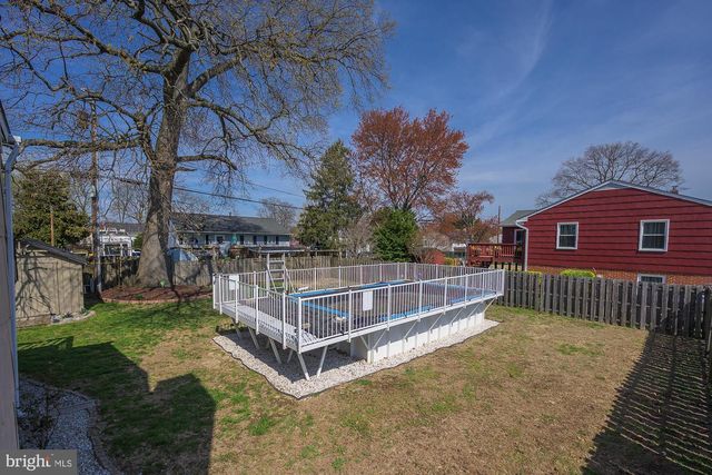 804 221ST ST, Pasadena, MD 21122