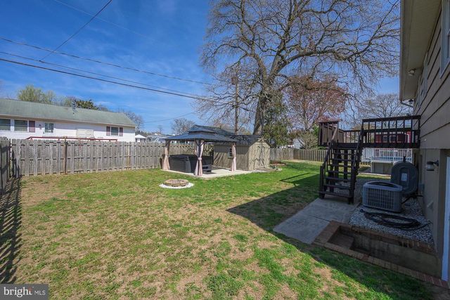 804 221ST ST, Pasadena, MD 21122