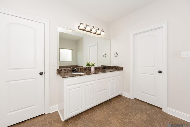 4219 Stonewall Dr, Addis, LA 70710