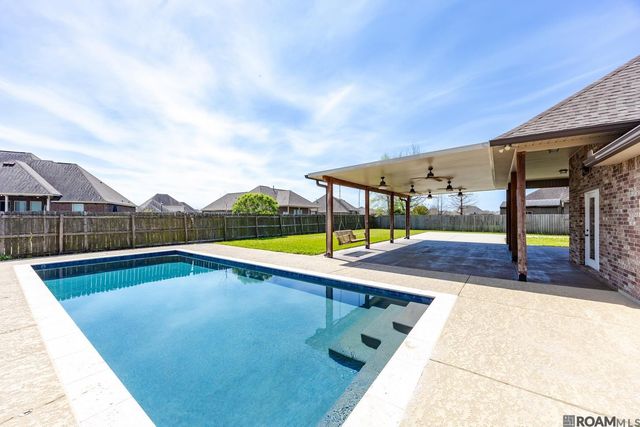 4219 Stonewall Dr, Addis, LA 70710