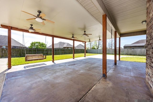 4219 Stonewall Dr, Addis, LA 70710