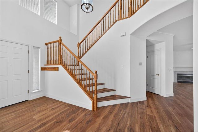 1942 E Desert Island Drive, Fresno, CA 93730