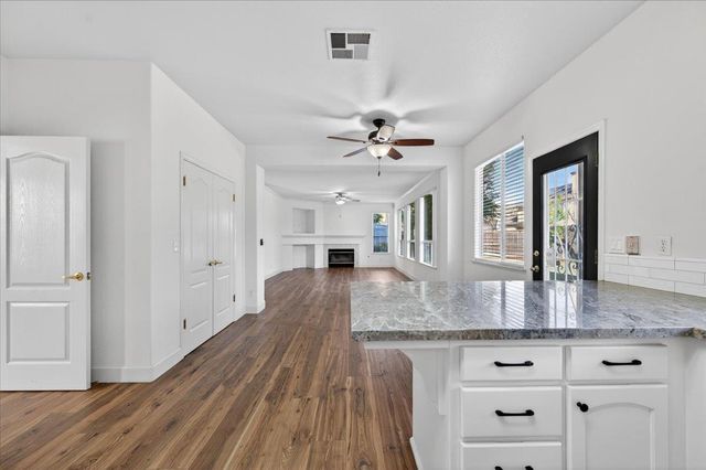 1942 E Desert Island Drive, Fresno, CA 93730