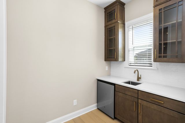 5957 Hunt Valley Drive, Spring Hill, TN 37174