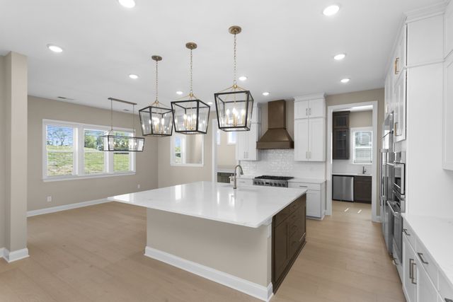 5957 Hunt Valley Drive, Spring Hill, TN 37174