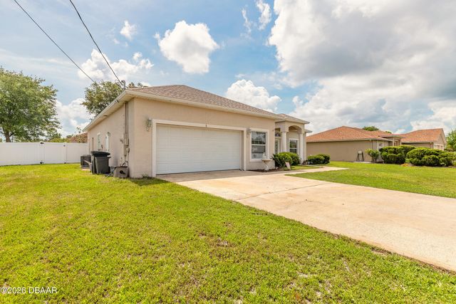 8 Lamoyne Lane, Palm Coast, FL 32137