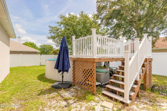 8 Lamoyne Lane, Palm Coast, FL 32137