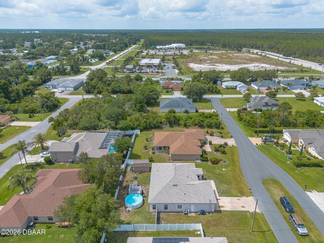 8 Lamoyne Lane, Palm Coast, FL 32137