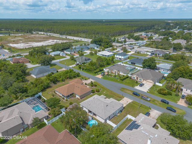 8 Lamoyne Lane, Palm Coast, FL 32137