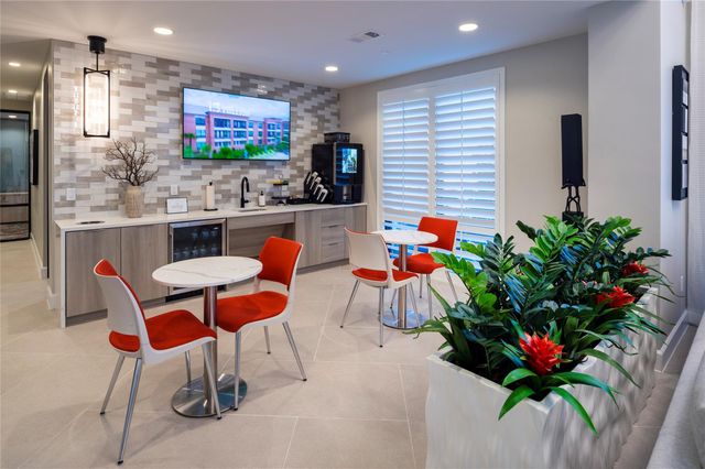 15915 Kingfield Drive 2106, Houston, TX 77084