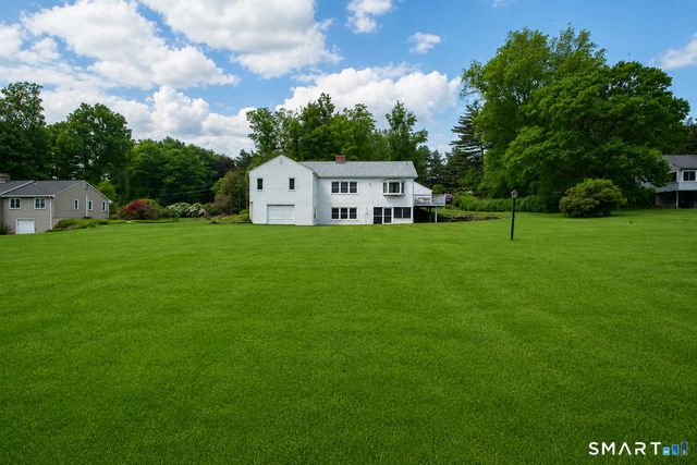 62 Newgate Road, East Granby, CT 06026