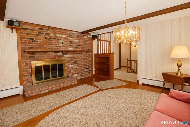 62 Newgate Road, East Granby, CT 06026