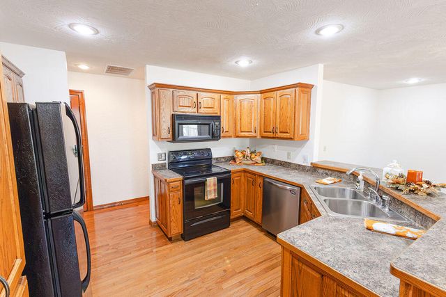 3779 N Ashbury Drive, Springfield, MO 65803