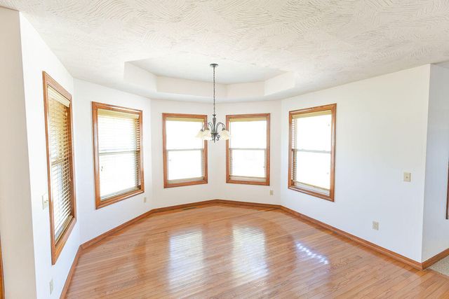 3779 N Ashbury Drive, Springfield, MO 65803