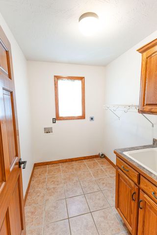 3779 N Ashbury Drive, Springfield, MO 65803